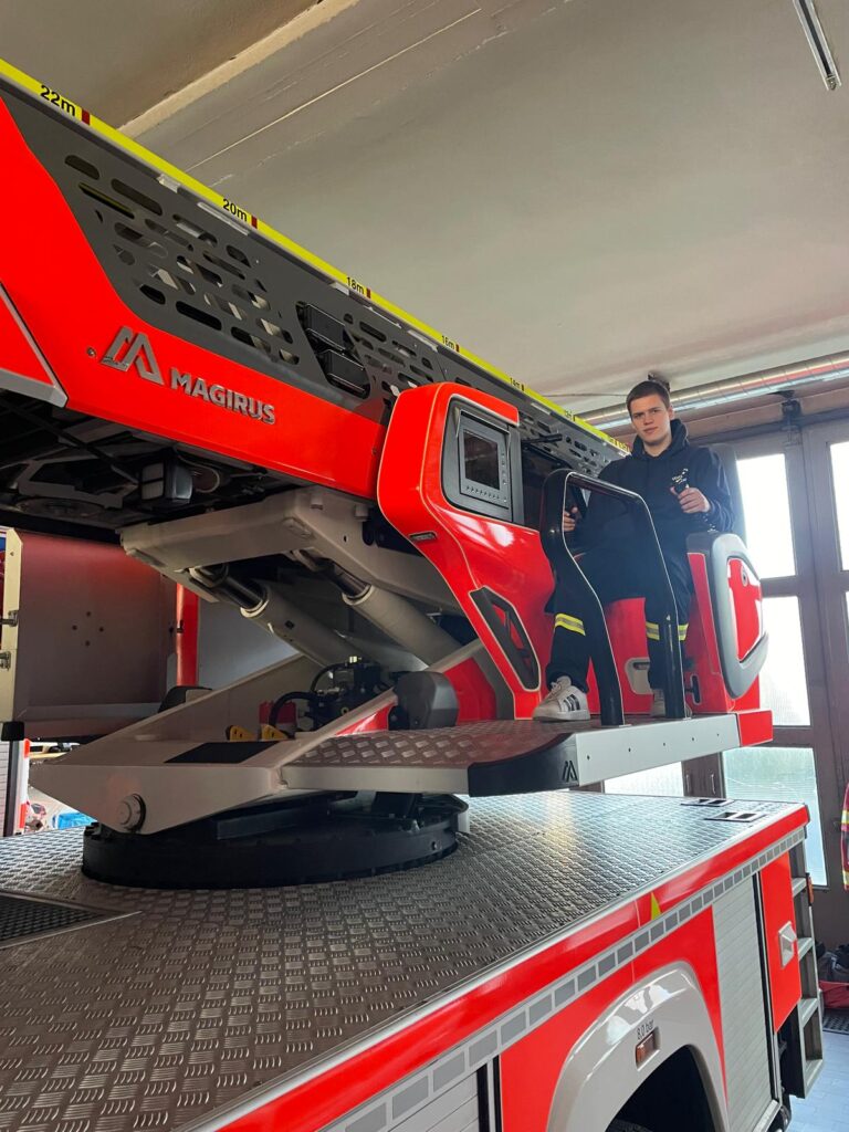 Jugendfeuerwehren Rotenkirchen und Holtensen zu Besuch bei der Berufsfeuerwehr Hildesheim 3