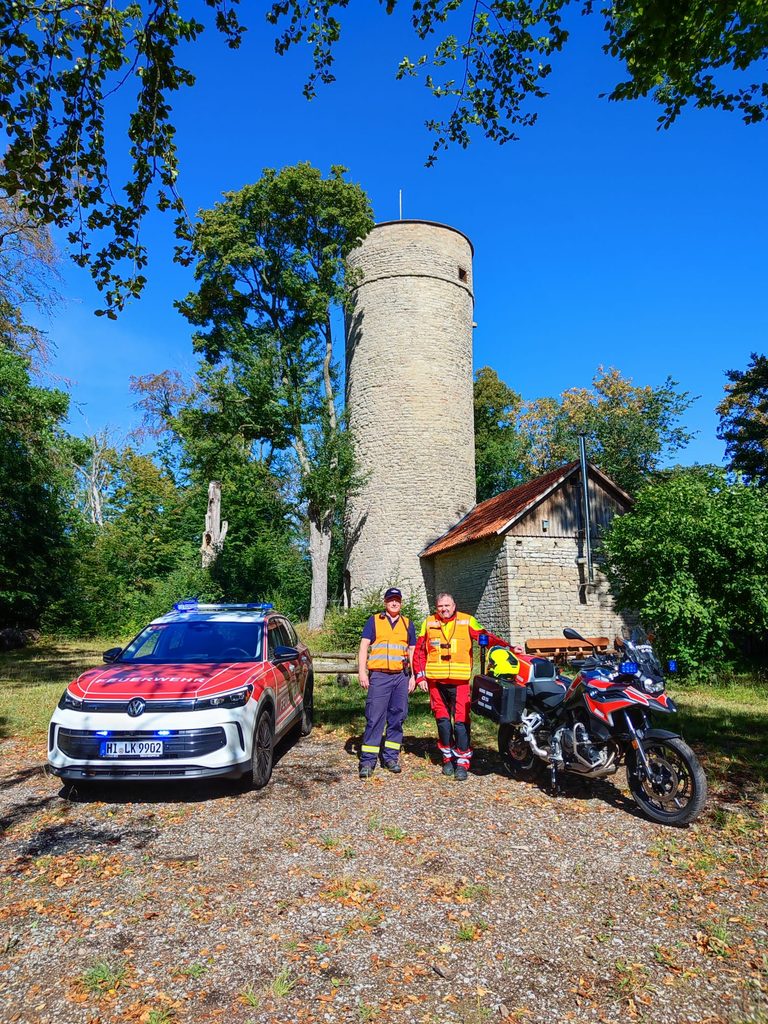 Übung der Kreisfeuerwehrbereitschaft 2 des Landkreises Hildesheim in Rotenkichen 13